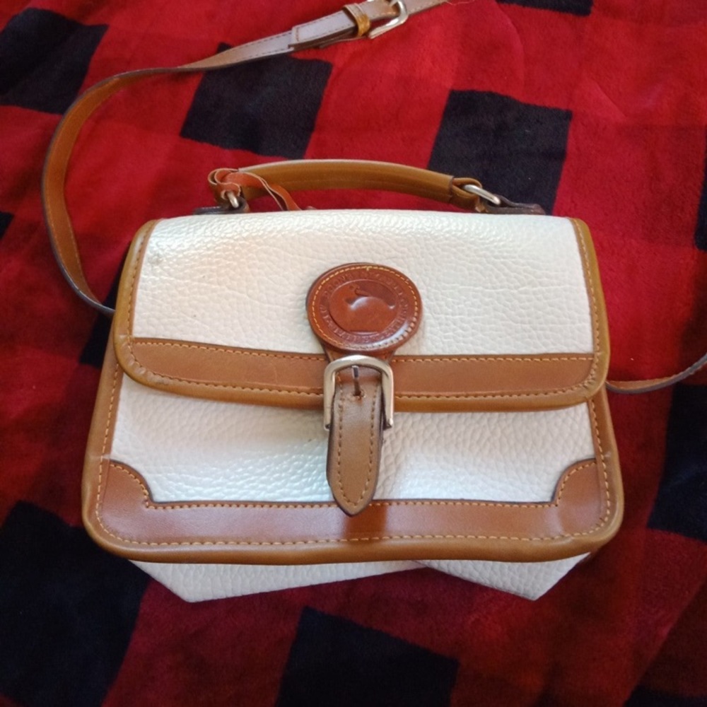 Dooney and Bourke shoulder bag